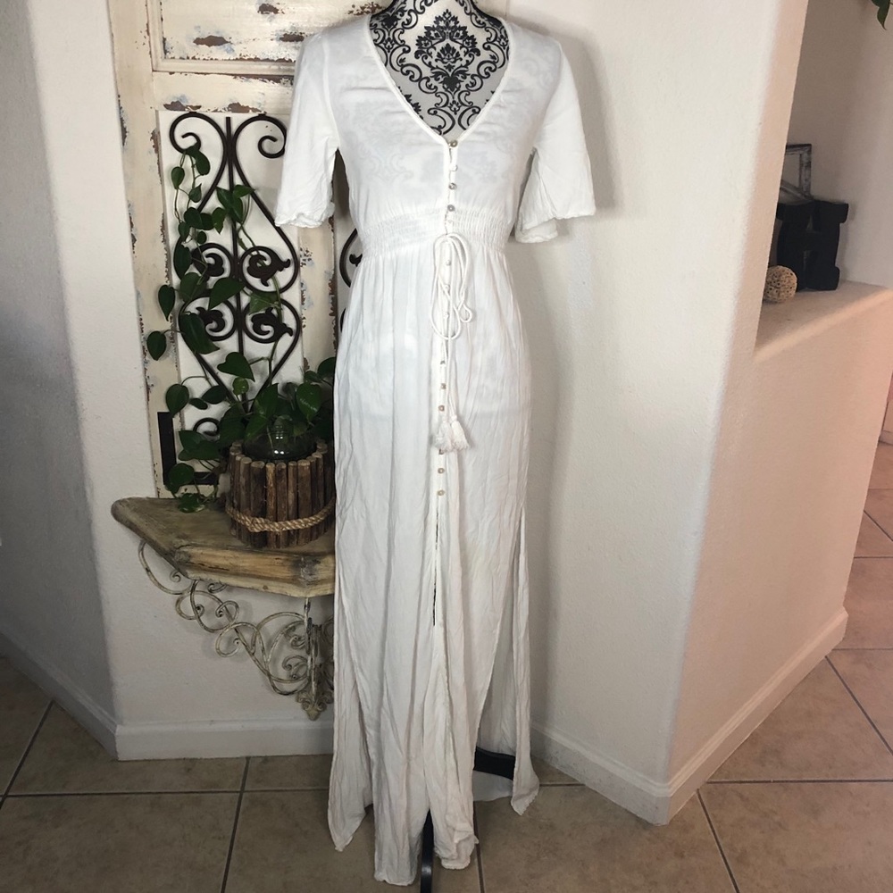 Forever 21 white boho maxi dress